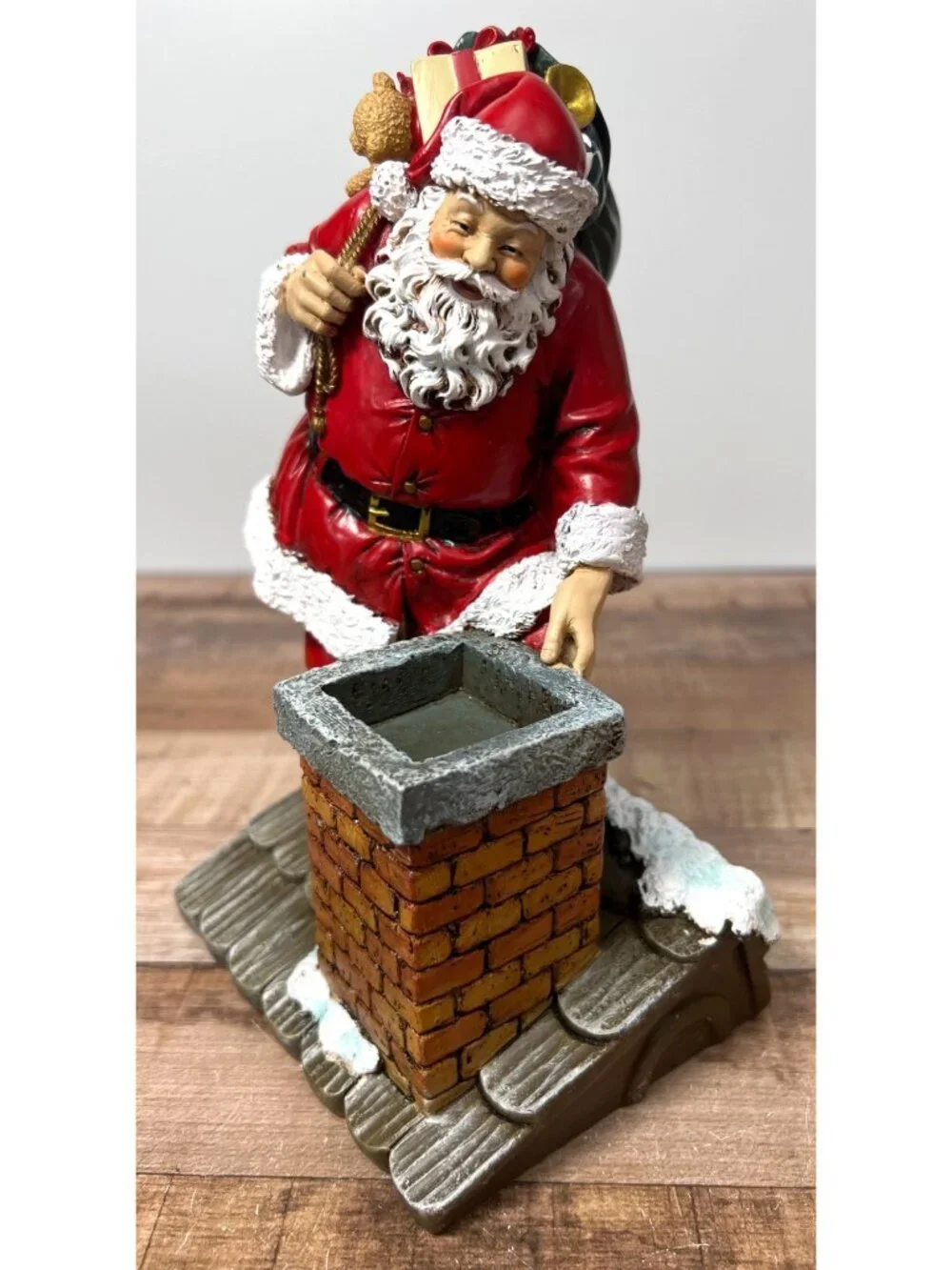 Christmas Santa Claus Chimney Figurine Collectible Decor